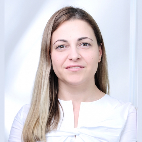 Dr. Alina Elena Gaiduchevici