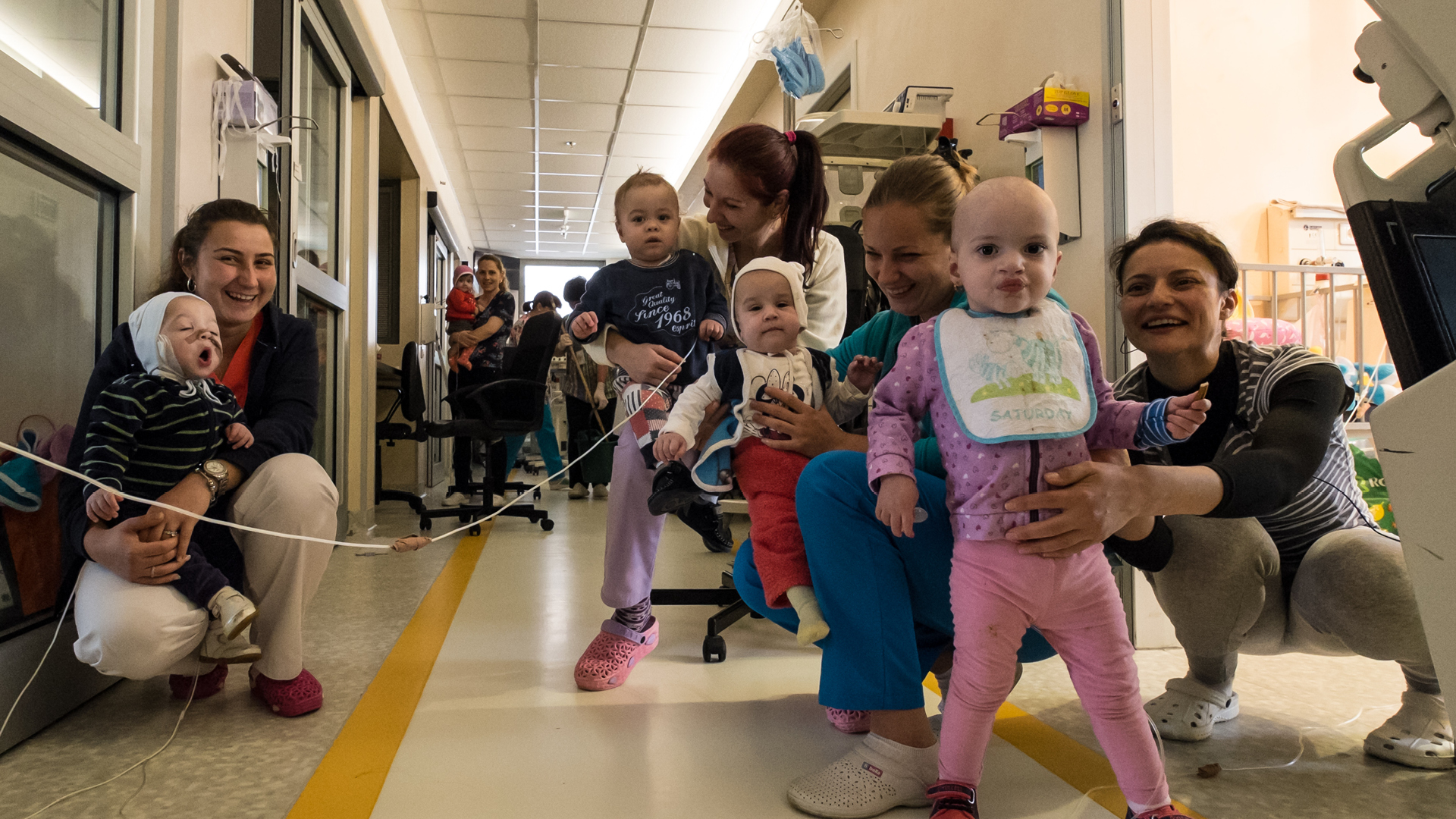 Fotografie din Secția de Terapie Intensivă Nou-născuți Marie Curie